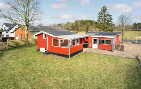 3 Bedroom Amazing Home In Give Give